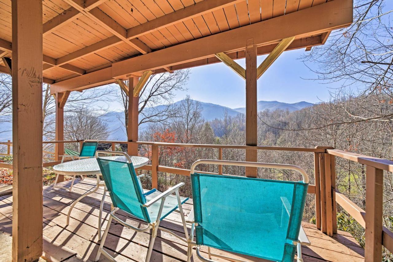 Mountain-View Maggie Valley House With Spacious Deck Exterior photo